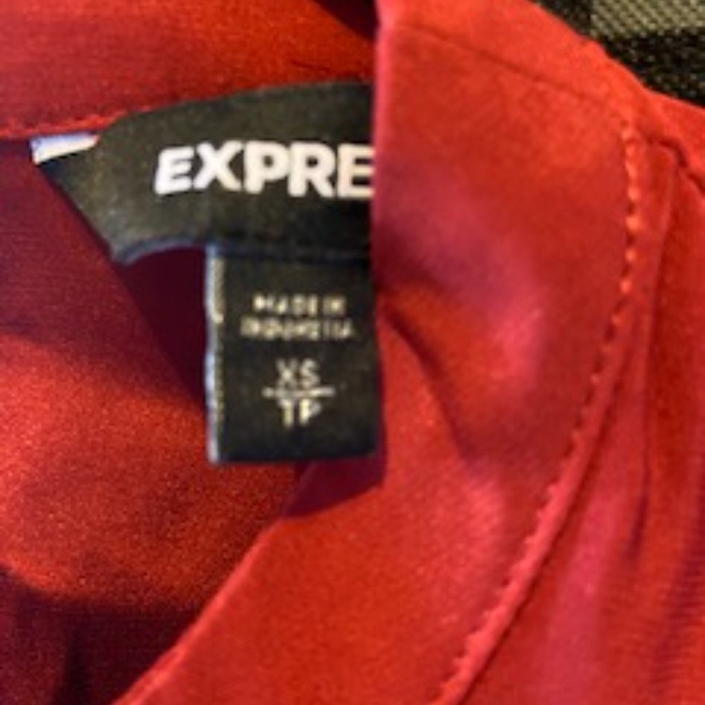 Express Top - Picture 4 of 4